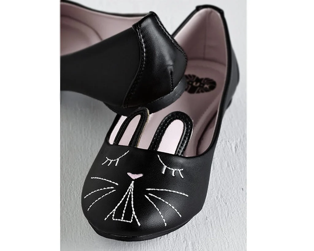 Black Bunny Flat *ALL ITEMS FINAL SALE/NON-RETURNABLE* - Image 4