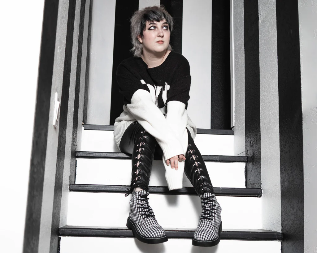Black & White Gingham 7-Eye Anarchic Boot - Image 6