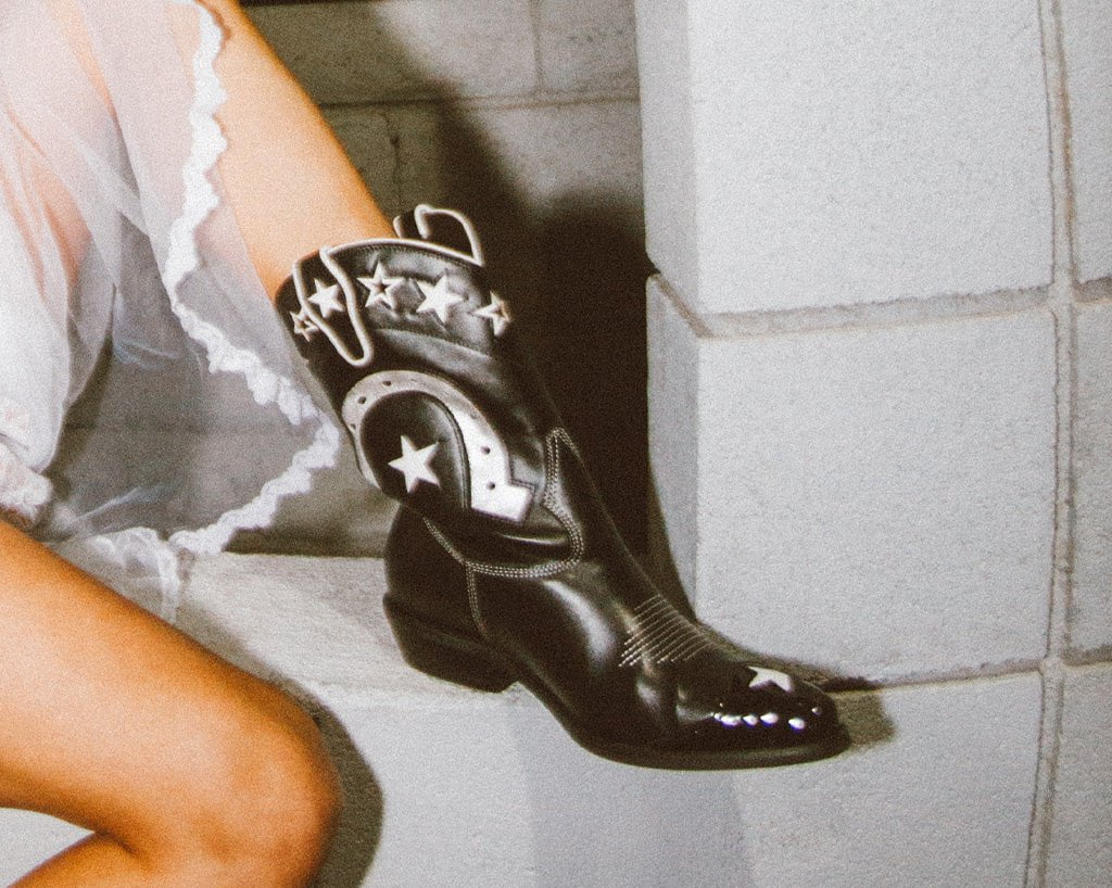 Black & White Horseshoe Star Western Boot - Image 8