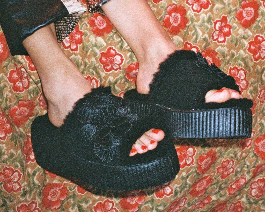 Black Wool Flower Slide - Image 2