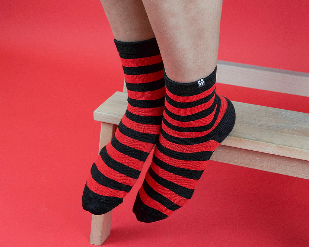 Red & Black Stripe T.U.K Women's Sock - Image 4