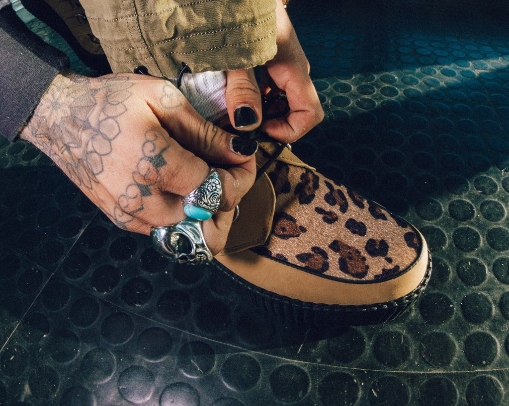 Tan Leopard Brush-Off Mondo Creeper - Image 2